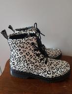 Zwart/witte Fabs veterlaarsjes - maat 39 ***zgan**, Kleding | Dames, Schoenen, Fabs, Zwart, Lage of Enkellaarzen, Ophalen of Verzenden