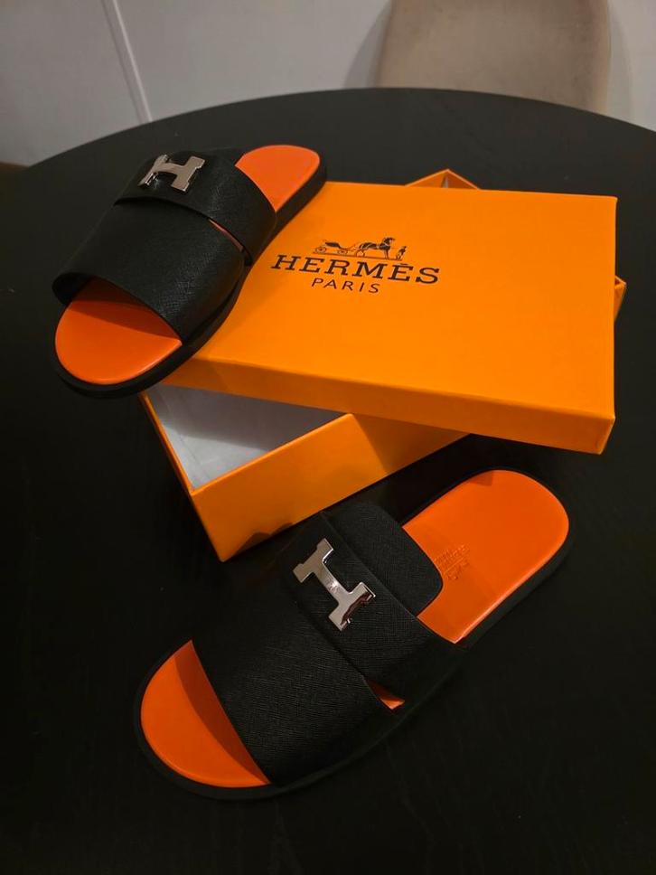 Hermes Jaures slipper, Kleding | Heren, Schoenen, Nieuw, Slippers, Ophalen of Verzenden