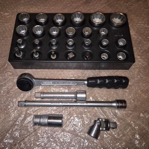 GEDORE + inlay E19 doppenset 12 kant komplete set + kniestuk, Auto diversen, Autogereedschap, Zo goed als nieuw, Ophalen