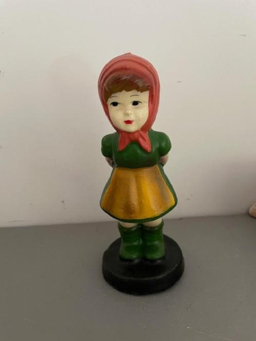 Vintage kaars Hummel stijl. Meisje rood kapje. Jaren '60, Huis en Inrichting, Woonaccessoires | Kandelaars en Kaarsen, Nieuw, Kaars