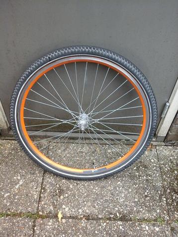 wiel 26 inch voorwiel 26 inch met band beschikbaar voor biedingen