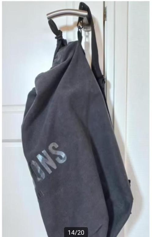 Rugzak plunjezak Only zwart reistas, Sieraden, Tassen en Uiterlijk, Tassen | Rugtassen, Zo goed als nieuw, Overige merken, 25 tot 40 cm