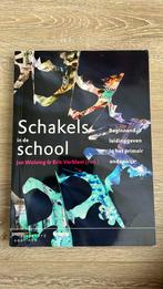 Schakels in de school, Ophalen of Verzenden, Zo goed als nieuw, Sociale wetenschap