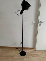 Vloerlamp, Huis en Inrichting, Lampen | Vloerlampen, Ophalen of Verzenden, Zo goed als nieuw, 150 tot 200 cm