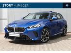 BMW 1 Serie 120 M Sport Automaat / Panoramadak / Sportstoele, Gebruikt, 156 pk, Met garantie (alle), Blauw