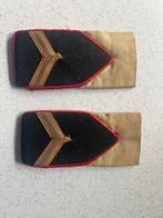 Paar tropen epauletten sergeant der artillerie. Jaren 50/60., Verzamelen, Ophalen of Verzenden, Landmacht, Nederland, Embleem of Badge