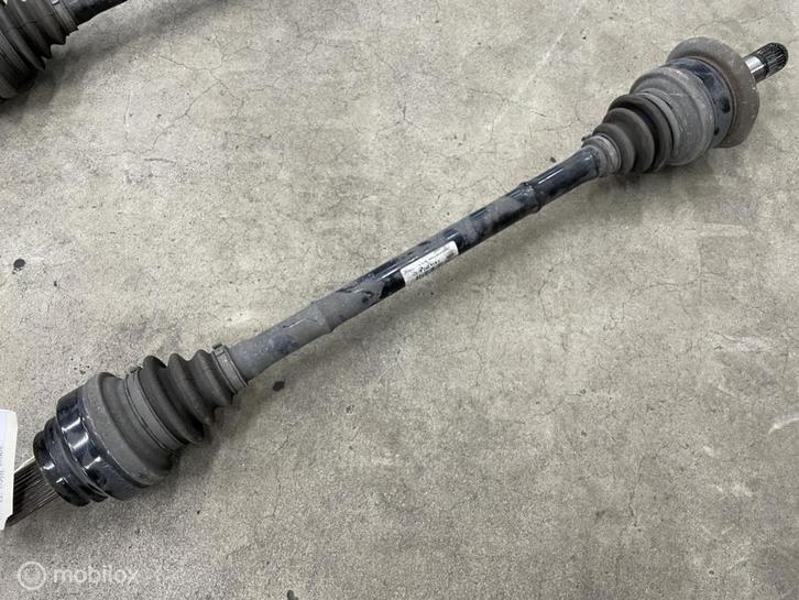 Aandrijfas rechtsachter BMW 5-serie Touring F11 33207614290, Auto-onderdelen, Remmen en Aandrijving, BMW, Gebruikt, Ophalen of Verzenden