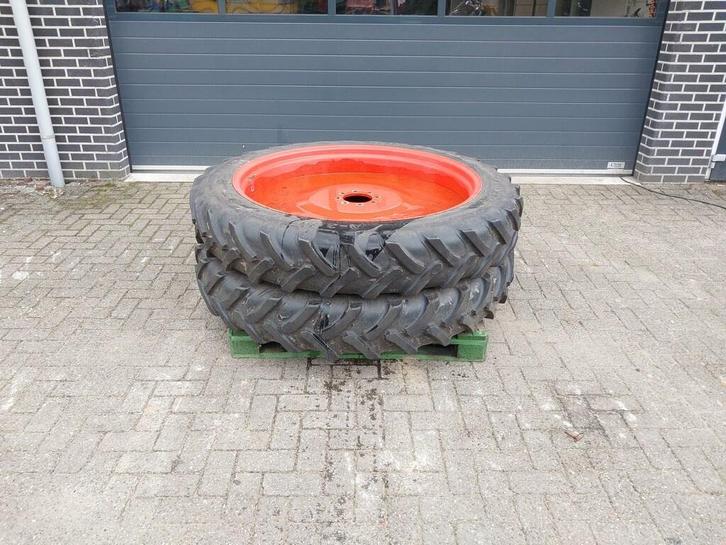 Cultuurwielen 270/95 R46 11.2 R46 kleine steek Claas / Renau, Zakelijke goederen, Agrarisch | Onderdelen | Banden, Velgen en Assen