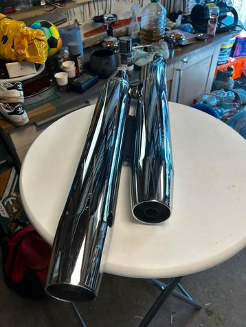 Originele einddempers Yamaha Wildstar. beschikbaar voor biedingen