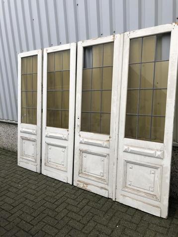 Prachtig antiek ensuitedeur met glas in lood uit 1903 beschikbaar voor biedingen