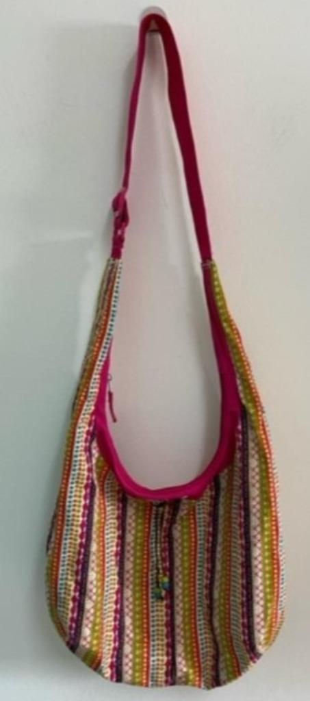 Tas14 - Fleurige grote schoudertas  (1), Sieraden, Tassen en Uiterlijk, Tassen | Schoudertassen, Zo goed als nieuw, Ophalen of Verzenden