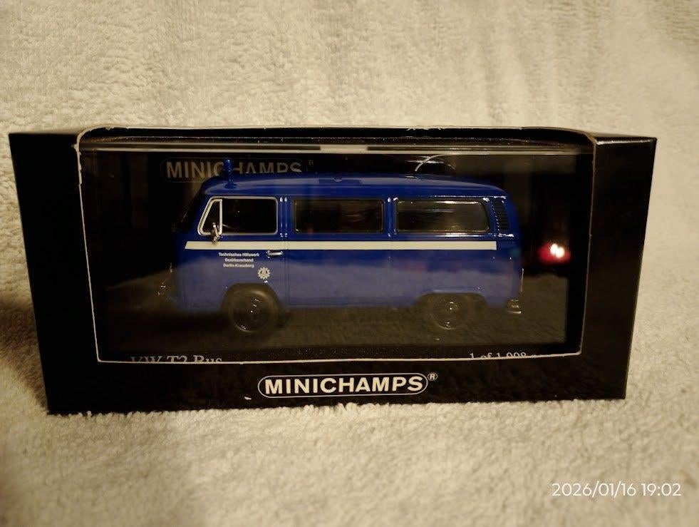Volkswagen VW T2 Bus THW Berlin Kreuzberg 1:43, Hobby en Vrije tijd, Modelauto's | 1:43, Ophalen of Verzenden, Nieuw, Auto, MiniChamps
