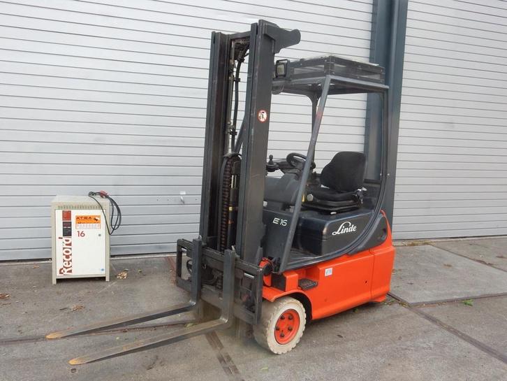 Linde E16 accu 2023!, Zakelijke goederen, Machines en Bouw | Heftrucks en Intern transport, Heftruck, Elektrisch