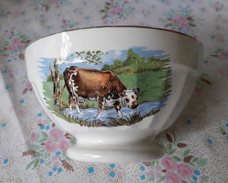 Franse spoelkom met koe, Antiek en Kunst, Antiek | Servies los, Ophalen of Verzenden