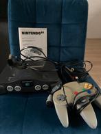 Nintendo 64 met 2 controllers, Spelcomputers en Games, Spelcomputers | Nintendo 64, Ophalen of Verzenden, Gebruikt, Met 2 controllers