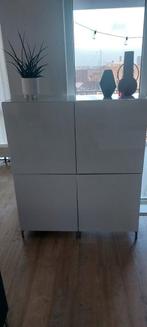 Wandkast hoogglans wit met 4 deurtjes van Ikea 139cm hoog, Ophalen, Overige materialen, 100 tot 150 cm, 25 tot 50 cm