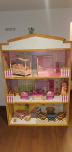 Barbie huis, Kinderen en Baby's, Speelgoed | Poppenhuizen, Ophalen of Verzenden, Zo goed als nieuw