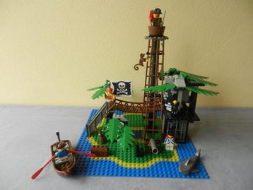Lego 6270 piraten eiland, Forbidden Island (uit 1989) beschikbaar voor biedingen