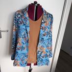 Kleurrijk tricot jasje met bijpassend shirt., Ophalen of Verzenden, Zo goed als nieuw, Maat 46/48 (XL) of groter, Overige kleuren