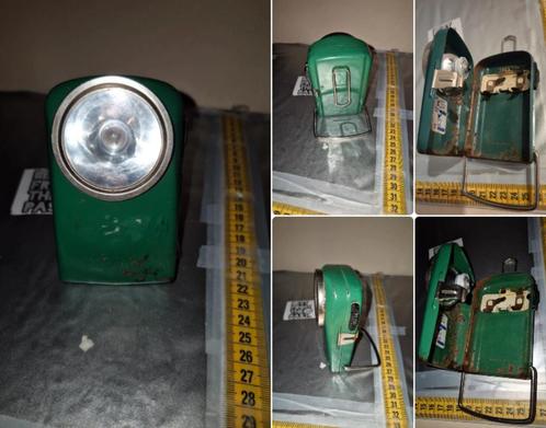 vintage zaklamp, Caravans en Kamperen, Zaklampen, Batterij, Ophalen of Verzenden