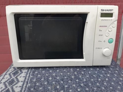 MOOIE VERZORGDE SHARP MAGNETRON 24.95 EURO, Witgoed en Apparatuur, Magnetrons, Vrijstaand, Minder dan 45 cm, Ophalen of Verzenden