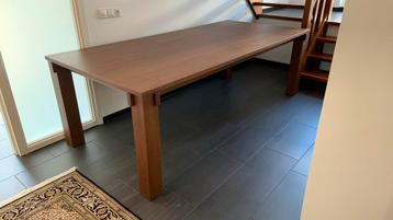 Lando Italy eetkamertafel beschikbaar voor biedingen