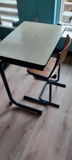 Schooltafel +stoel groep 6,7, Kinderen en Baby's, Kinderkamer | Tafels en Stoelen, Gebruikt, Ophalen of Verzenden