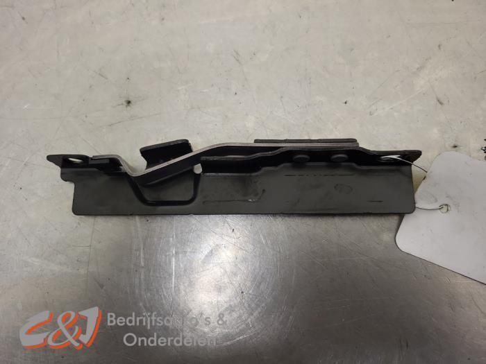 Schuifdeur slotvanger rechts van een Citroen Jumpy, Auto-onderdelen, Carrosserie en Plaatwerk, Citroën, Gebruikt, 3 maanden garantie