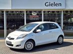 Toyota Yaris 1.3 VVT-i 99pk Aspiration | Trekhaak, 6-bak, Cl, Gebruikt, 4 cilinders, Wit, Bedrijf