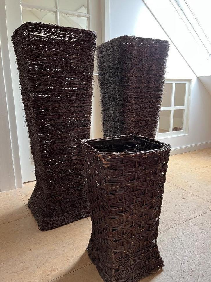 Plantenbak rietenmand, Huis en Inrichting, Woonaccessoires | Schalen en Manden, Zo goed als nieuw, Mand, Rechthoekig, Riet, Ophalen