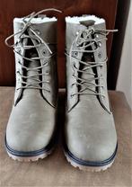 Veterboots taupe met voering, maat 41 - Nieuw, Kleding | Dames, Schoenen, Lage of Enkellaarzen, Nieuw, Ophalen of Verzenden, Grijs