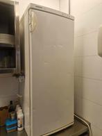 2 vriezers, gebruikt. Goed qua werking., Witgoed en Apparatuur, Vriezers en Diepvrieskisten, Gebruikt, 140 tot 160 cm, Ophalen