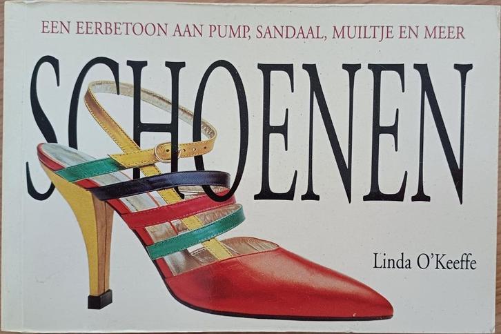KORTING! Schoenen Obsessie - Linda O'Keeffe, Boeken, Mode, Zo goed als nieuw, Overige onderwerpen, Ophalen of Verzenden
