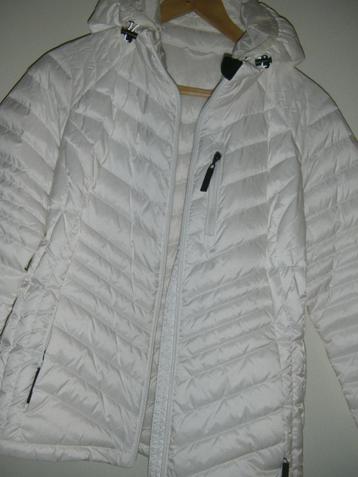 LADIES DOWN JACKET beschikbaar voor biedingen