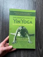 Yin Yoga door Bernie Clark, Ophalen of Verzenden, Zo goed als nieuw, Meditatie of Yoga, Achtergrond en Informatie