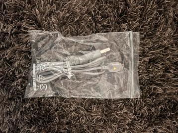 Samsung usb telefoon kabel beschikbaar voor biedingen