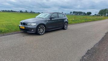 BMW 1-Serie 2.0 120I 2004 Grijs beschikbaar voor biedingen