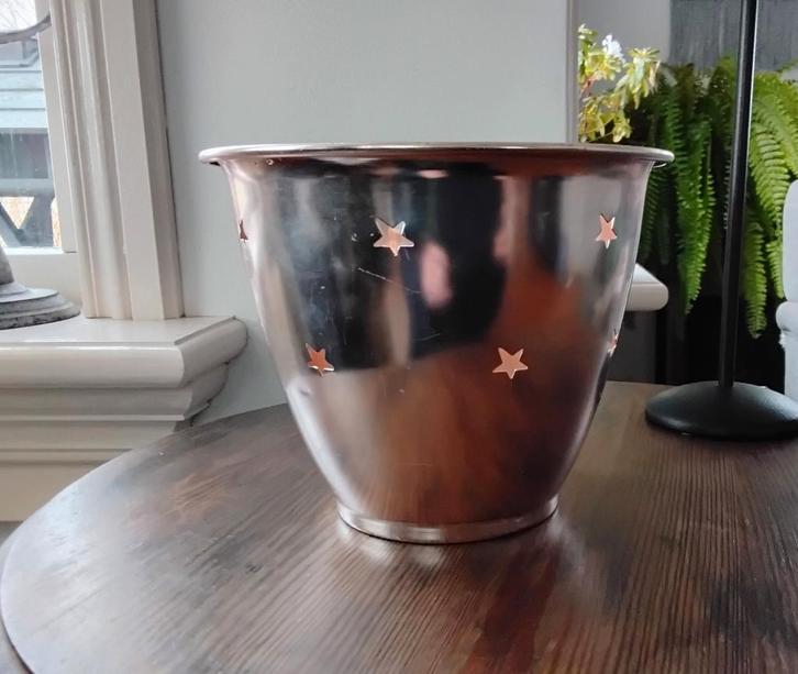 Bloempot - roodkoper - eclectisch - sterren, Tuin en Terras, Bloempotten, Gebruikt, Metaal, Binnen, Balkon, Tuin, Minder dan 40 cm