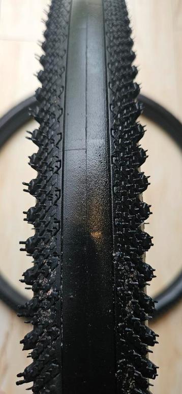 Bontrager GR-zero comp banden. beschikbaar voor biedingen
