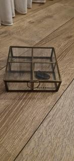 Riverdale Glazen Sorteerdoos - Cadeau Idee!, Huis en Inrichting, Woonaccessoires | Kisten, Ophalen, Minder dan 50 cm, Minder dan 50 cm