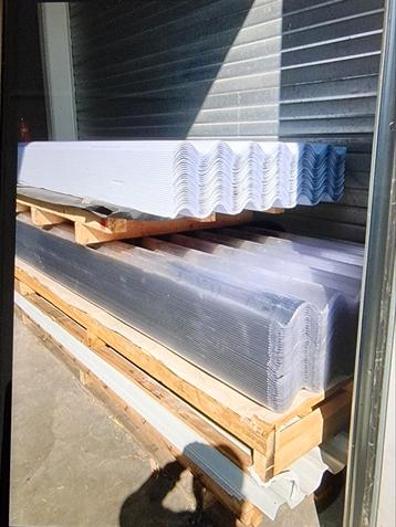 Golfplaten en Damwandplaten polyesther polycarbonaat beschikbaar voor biedingen