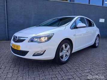 Opel Astra 1.7 CDTi S/S Zeer mooi beschikbaar voor biedingen