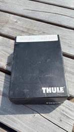 Div. Thule kitsets in de 4000 serie voor lage dakrail, Ophalen of Verzenden, Zo goed als nieuw