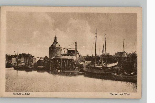 Enkhuizen Haven met Werf, Verzamelen, Ansichtkaarten | Nederland, Ongelopen, Noord-Holland, Voor 1920, Verzenden