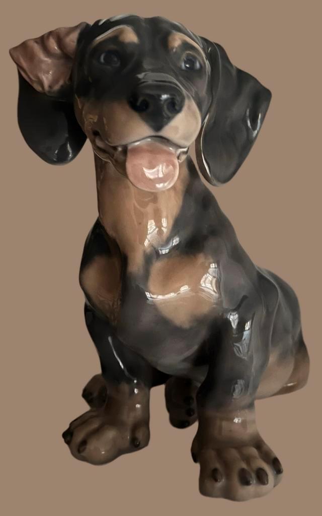 Royal Copenhagen Teckel Porseleinen Beeldje, Antiek en Kunst, Antiek | Keramiek en Aardewerk, Verzenden