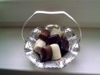 Verzilverd bonbon schaaltje met hengsel Nr 1, Ophalen of Verzenden