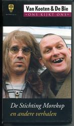 Van Kooten & De Bie Ons kijkt ons 2 3 Stichting Morekop VHS, Alle leeftijden, Ophalen of Verzenden, Zo goed als nieuw, Tv-serie of Tv-programma
