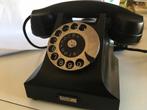 Ouderwetse Bakelieten PTT telefoon met verklikker anno 1949, Telecommunicatie, Vaste telefoons | Niet Draadloos, Met draaischijf