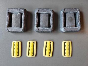 3x 1 kilo duiklood en 4 stoppers beschikbaar voor biedingen