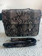 Mooie immitatie croco leren tas, van Karstadt, Sieraden, Tassen en Uiterlijk, Tassen | Damestassen, Ophalen of Verzenden, Zo goed als nieuw